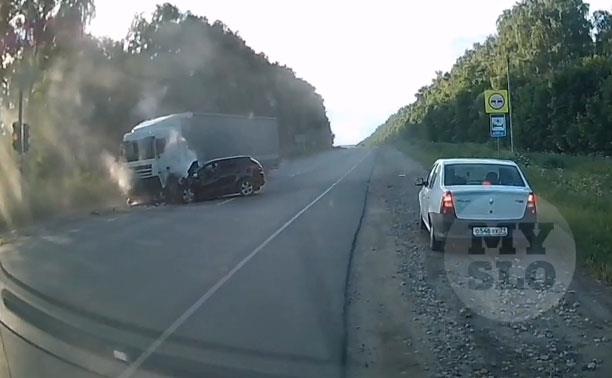 Момент смертельного ДТП на дороге Тула-Новомосковск снял видеорегистратор