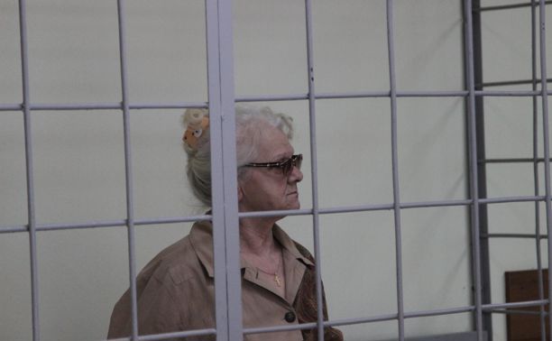 Прокурор просит для пенсионерки-потрошительницы 9 лет колонии